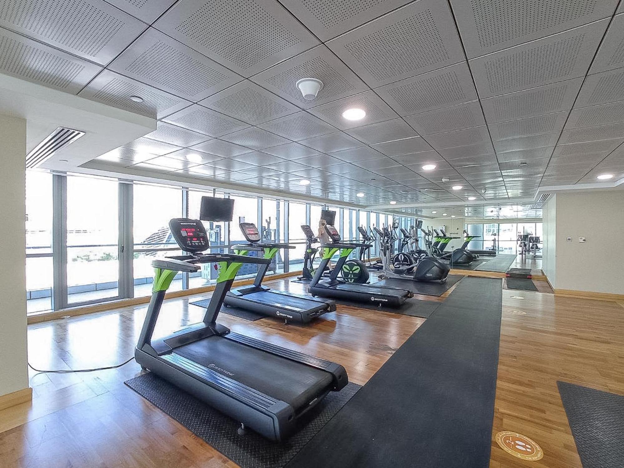 The Iconic Luxury 4Br Penthouse Near To Jumeirah Beach And Infront Of Dmcc Metro Station Dubai Exterior photo